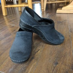 Dansko navy clog